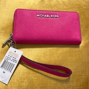 Pink Michael Kors Zip-Around Wallet
